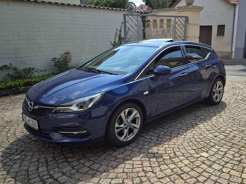 Blau Gebraucht 2020 Opel Astra Elegance Limousine | 11.800 € (Superpreis) - Bild 1/4