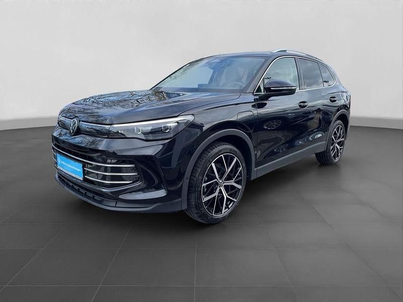Gebraucht VW Tiguan Elegance 204 PS (150 kW) 2024 Schwarz SUV