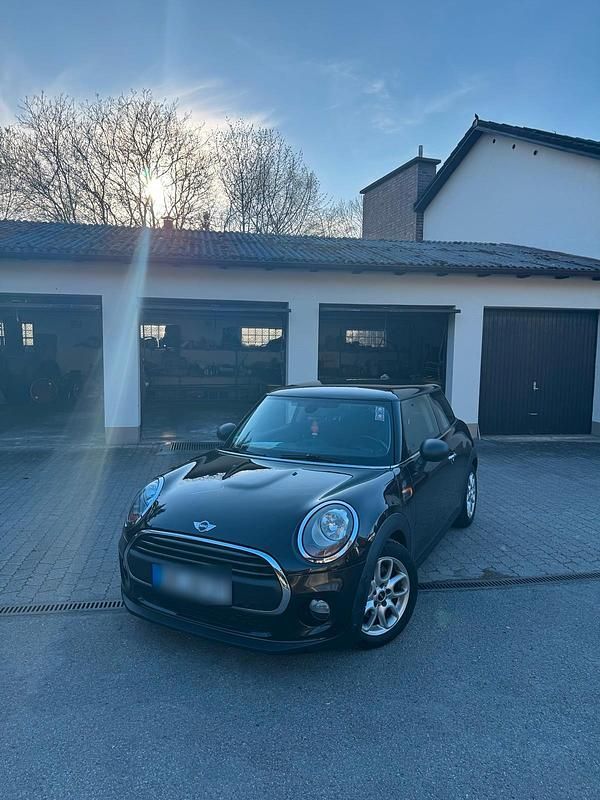 Gebraucht Mini Cooper 102 PS (75 kW) 2015 Schwarz Kleinwagen