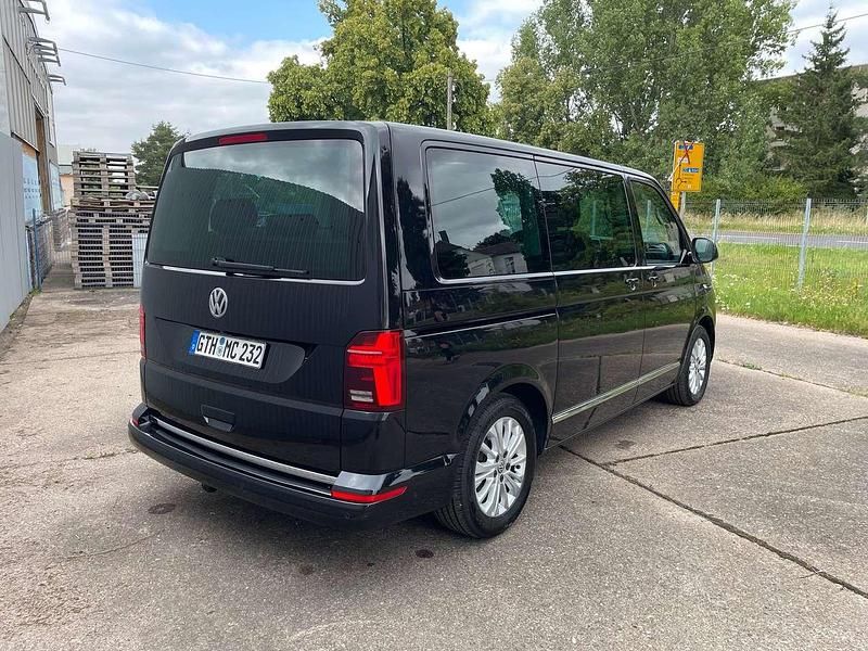 Gebraucht VW Transporter Highline 150 PS (110 kW) 2021 Schwarz Van
