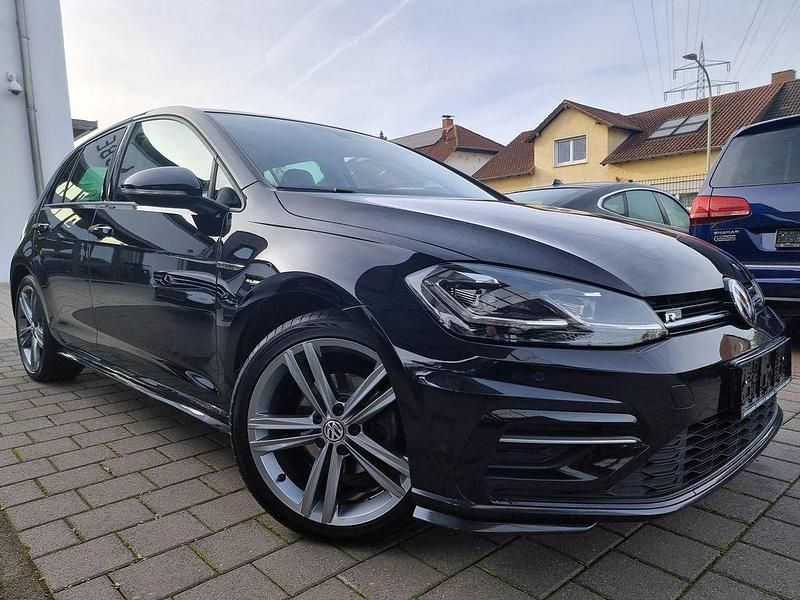 Gebraucht VW Golf VII R-line 150 PS (110 kW) 2018 Schwarz Limousine