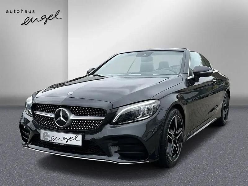Graphitgrau metallic (metallic) Gebraucht 2021 Mercedes C200 AMG Cabrio | 36.499 € (Fairer Preis) - Bild 1/4