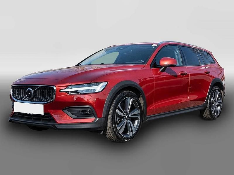 Gebraucht Volvo V60 CC Ultimate 197 PS (144 kW) 2023 Rot Kombi