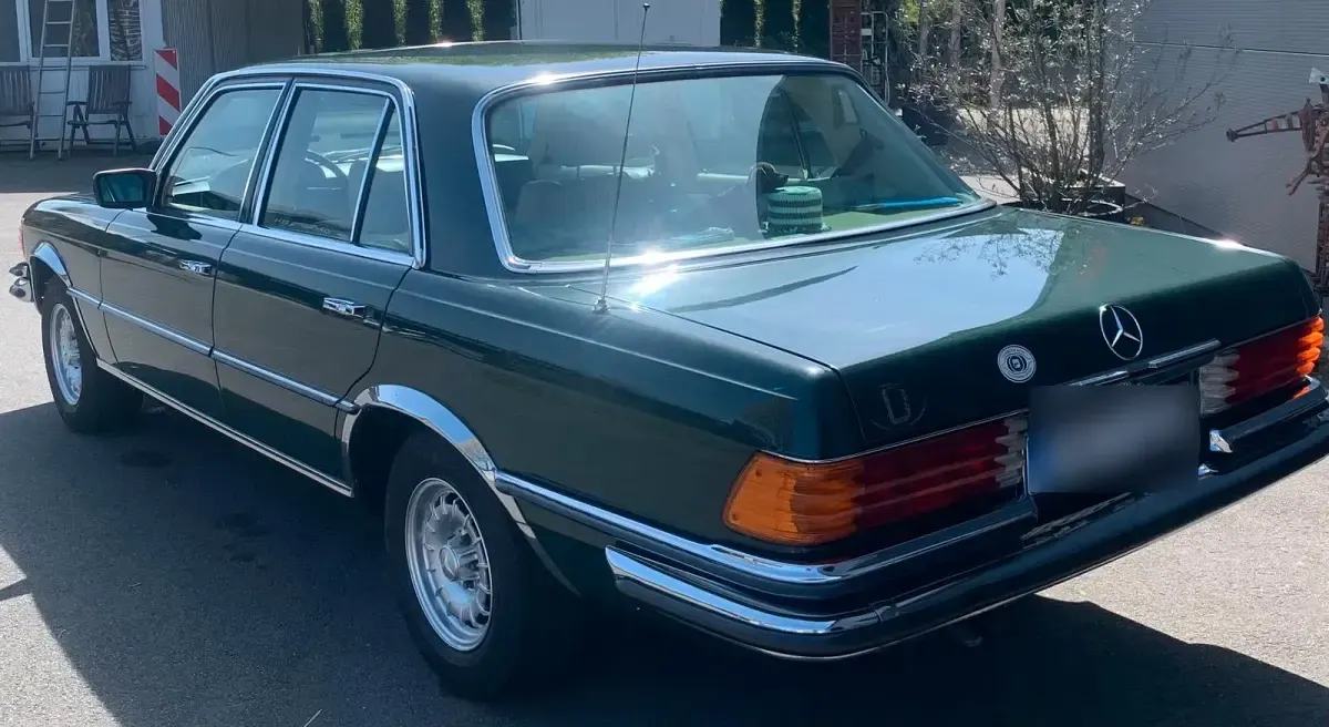 Gebraucht Mercedes 280 1977 Grün Limousine