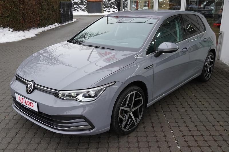 Gebraucht VW Golf VIII Style 150 PS (110 kW) 2020 Grau