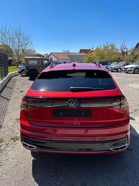 Gebraucht VW Taigo R-line 150 PS (110 kW) 2025 Rot SUV