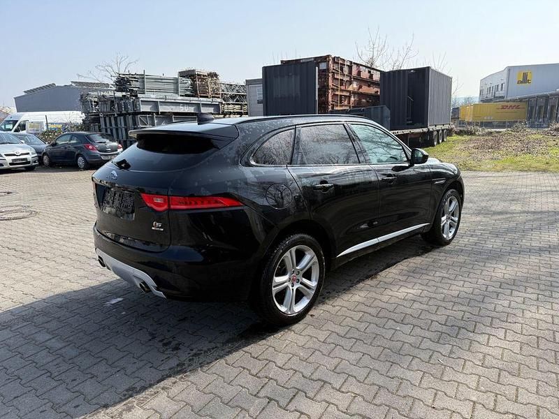Gebraucht Jaguar F-Pace First Edition 300 PS (220 kW) 2016 Schwarz SUV