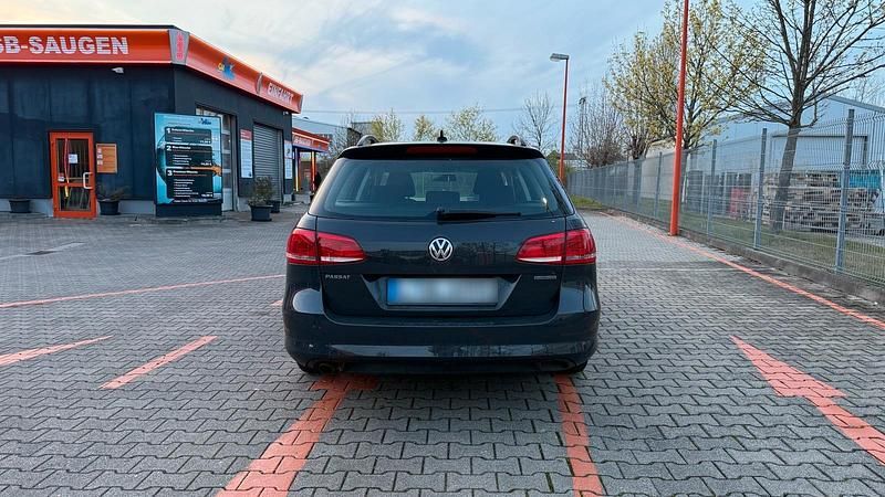 Usata VW Passat 105 CV (77 kW) 2014 Grigio Station wagon
