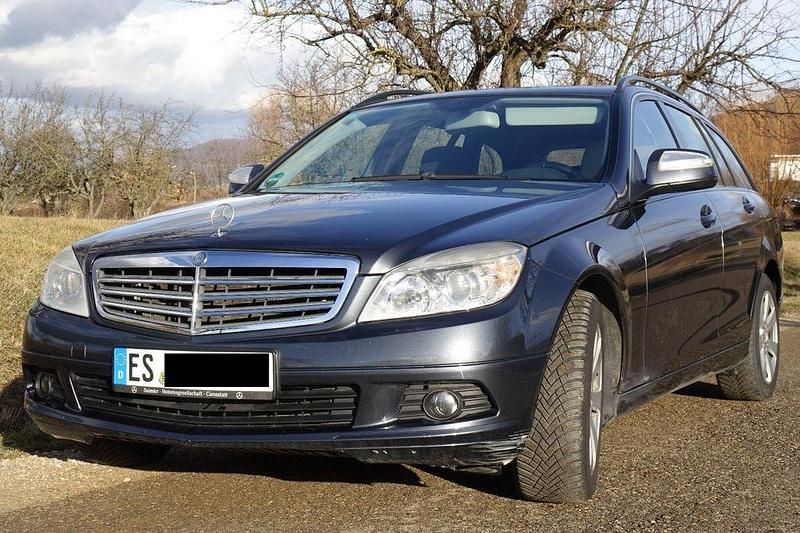 Gebraucht Mercedes C220 170 PS (125 kW) 2008 Grau Kombi