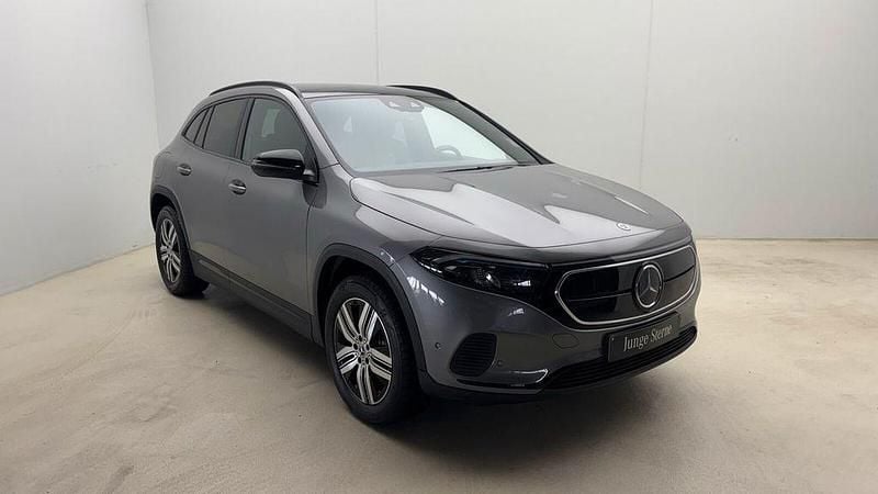 Gebraucht Mercedes EQA250 Advanced 139 kW (190 PS) 2023 Metalliclack mountaingrau SUV