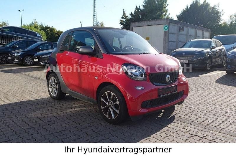 Grau Gebraucht 2018 Smart ForTwo Electric Drive Coupé | 7.350 € (Fairer Preis) - Bild 1/4