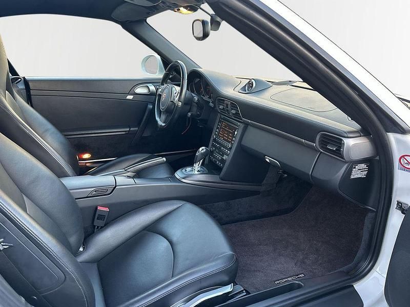 Gebraucht Porsche 911 Carrera Cabriolet Chrono 345 PS (253 kW) 2010 Weiss Cabrio