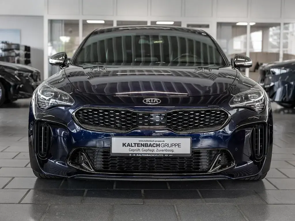 Gebraucht Kia Stinger GT 370 PS (272 kW) 2019 Violett Kleinwagen
