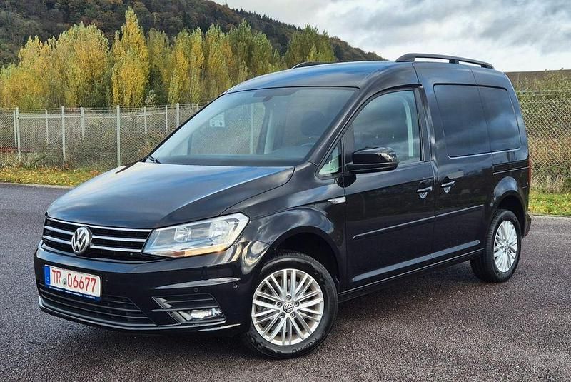 Schwarz Gebraucht 2018 VW Caddy Comfortline Van / Kleinbus | 19.770 € (Fairer Preis) - Bild 1/4