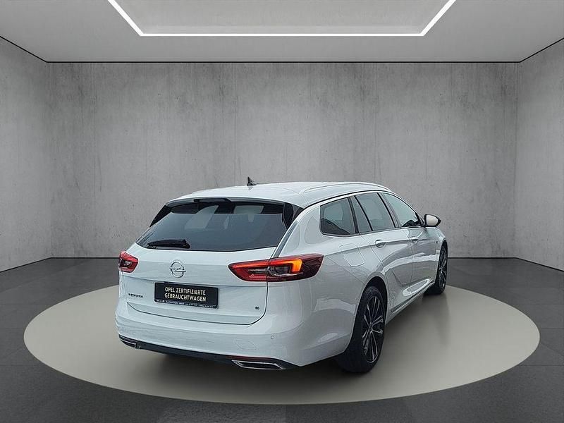Gebraucht Opel Insignia Elegance 174 PS (127 kW) 2022 Weiß Kombi