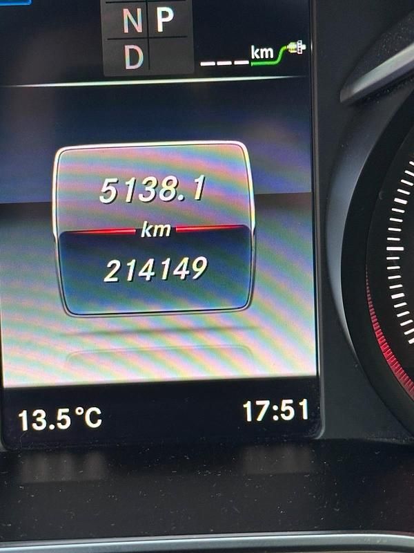 Gebraucht Mercedes C350e 280 PS (205 kW) 2015 Grau Kombi