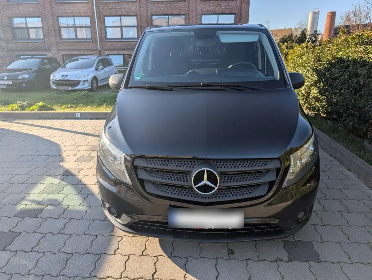 Gebraucht Mercedes Vito 136 PS (100 kW) 2020 Schwarz Van