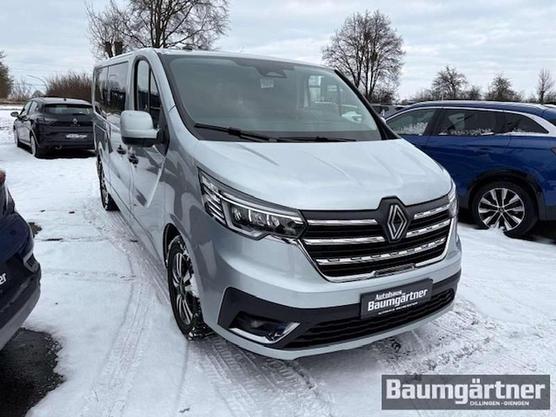 Gebraucht Renault Trafic 170 PS (125 kW) 2024 Highlandgrau metallic Van / Kleinbus