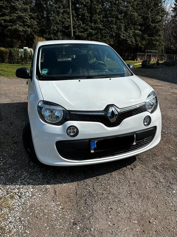 Gebraucht Renault Twingo Life 70 PS (51 kW) 2018 Weiß Kleinwagen