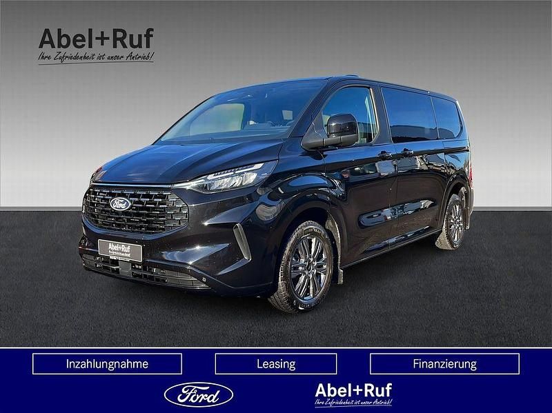 Schwarz Gebraucht 2025 Ford Tourneo Titanium Van / Kleinbus | 42.870 € (Superpreis) - Bild 1/4