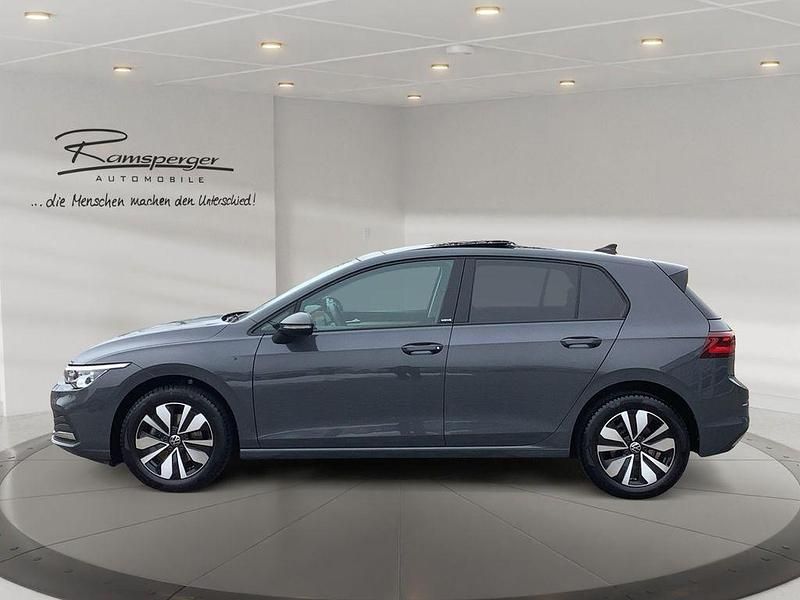 Gebraucht VW Golf VIII Move 116 PS (85 kW) 2024 Grau (delfingrau metallic) Limousine