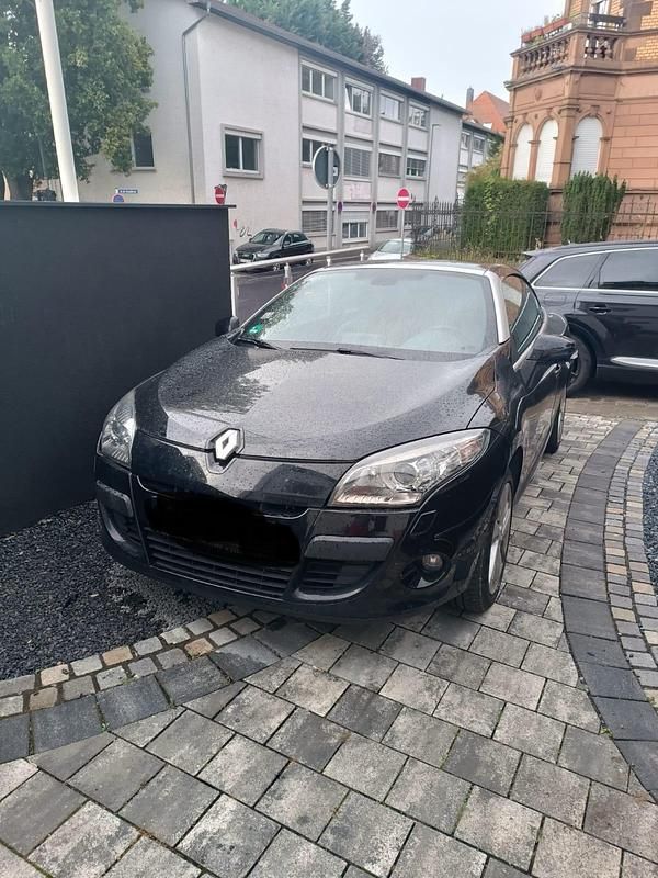 Schwarz Gebraucht 2014 Renault Mégane Cabriolet Cabrio | 3.390 € (Fairer Preis) - Bild 1/4