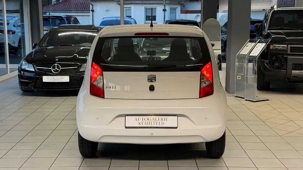 Używany Seat Mii I-Tech 60 KM (44 kW) 2015 Biały Hatchback