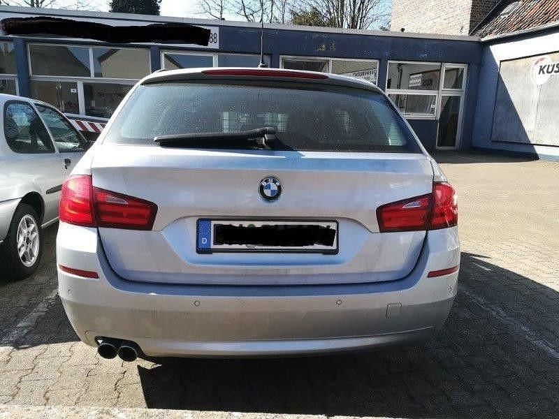 Gebraucht BMW 520 184 PS (135 kW) 2012 Silber Kombi