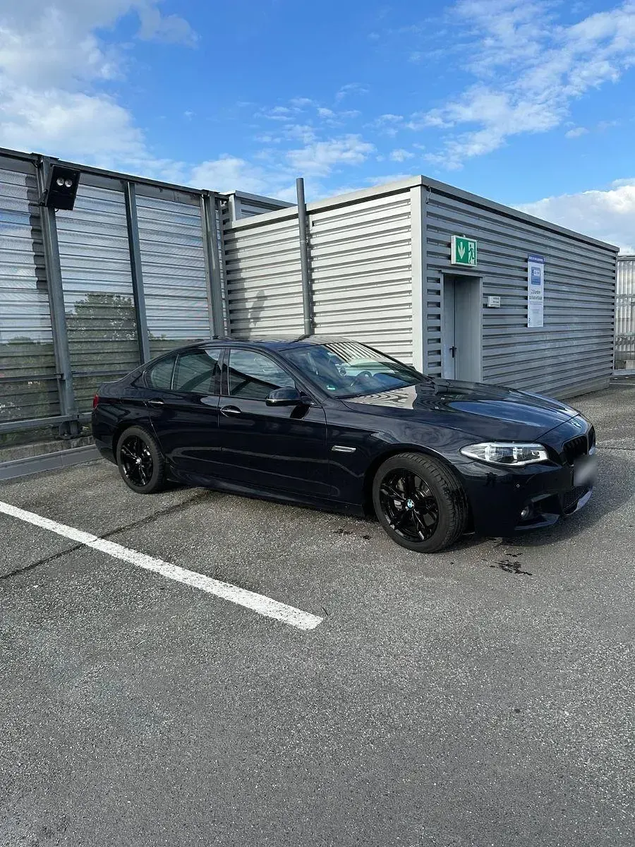 Gebraucht BMW 535 M Sport 313 PS (230 kW) 2016 Schwarz Limousine
