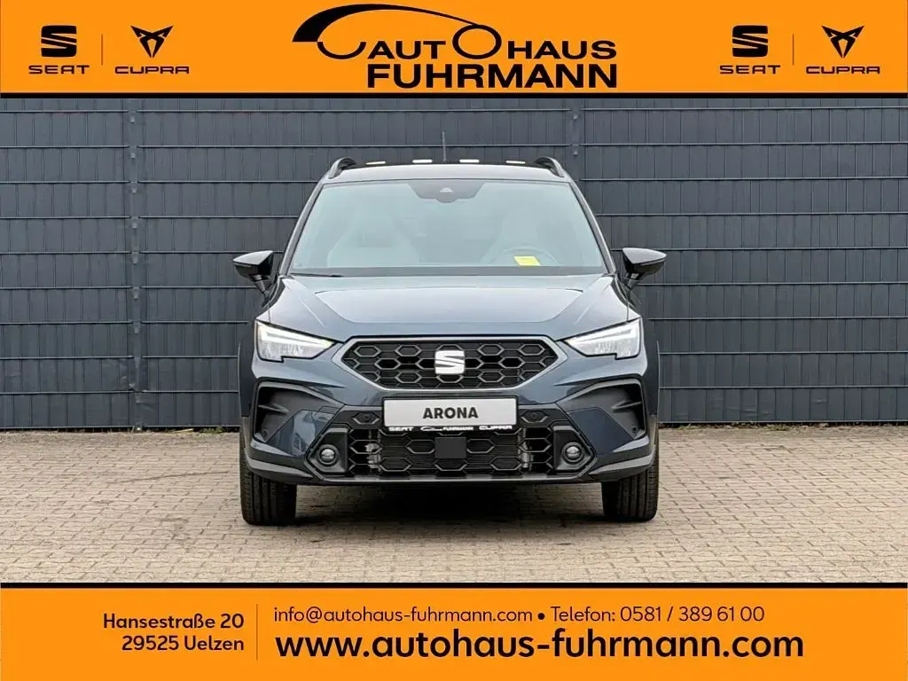 Neu Seat Arona FR 116 PS (85 kW) 2026 Grau SUV