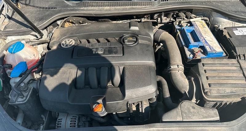 Gebraucht VW Golf 102 PS (75 kW) 2005 Grau Coupé