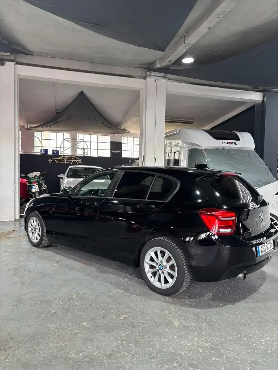 Gebraucht BMW 116 136 PS (100 kW) 2013 Schwarz Kleinwagen
