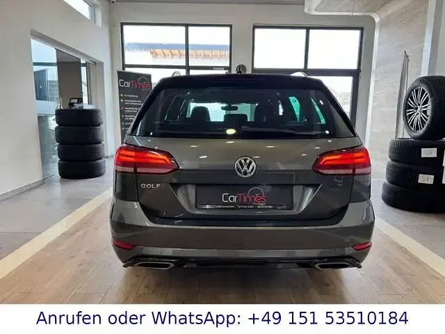Gebraucht VW Golf VII Highline 150 PS (110 kW) 2020 Grau Kombi
