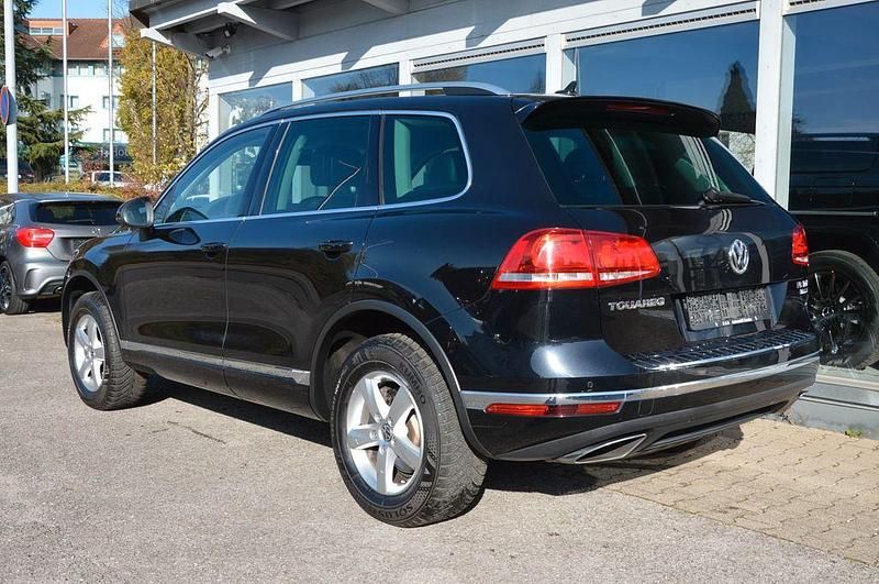 Gebraucht VW Touareg Terrain Tech 262 PS (192 kW) 2015 Schwarz SUV