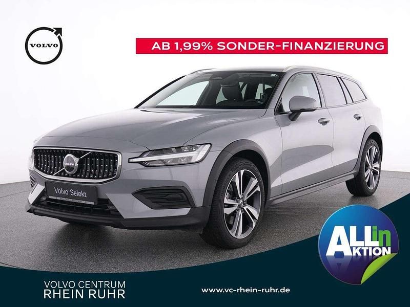 Grau Gebraucht 2023 Volvo V60 CC Plus Kombi | 37.550 € (Fairer Preis) - Bild 1/2