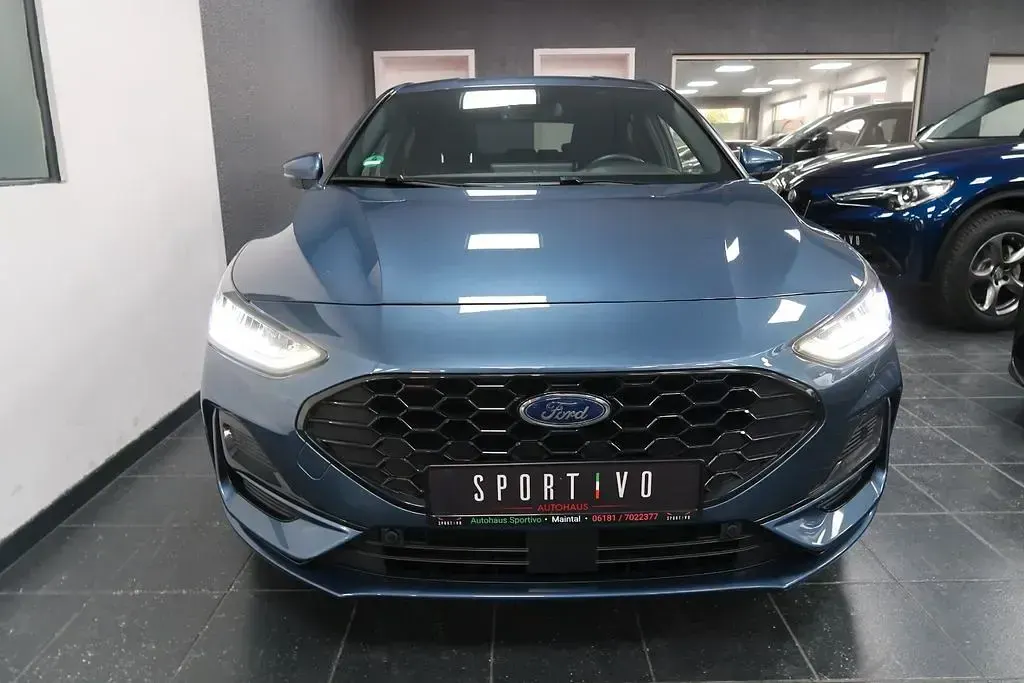 Gebraucht Ford Focus ST-Line 155 PS (114 kW) 2023 Blau Limousine