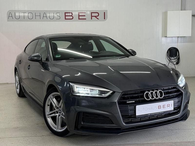 Grau Gebraucht 2018 Audi A5 Sportback S-Line Limousine | 24.999 € (Guter Preis) - Bild 1/4