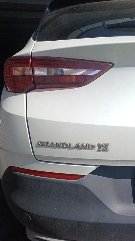 Weiß Gebraucht 2017 Opel Grandland X SUV | 11.000 € (Fairer Preis) - Bild 1/4