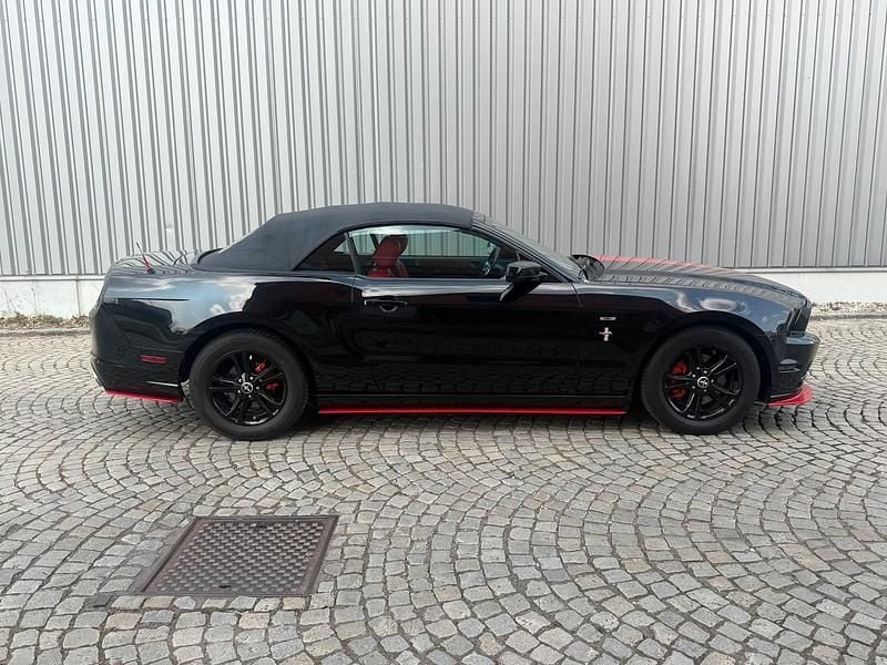 Gebraucht Ford Mustang 309 PS (227 kW) 2014 Schwarz Cabrio