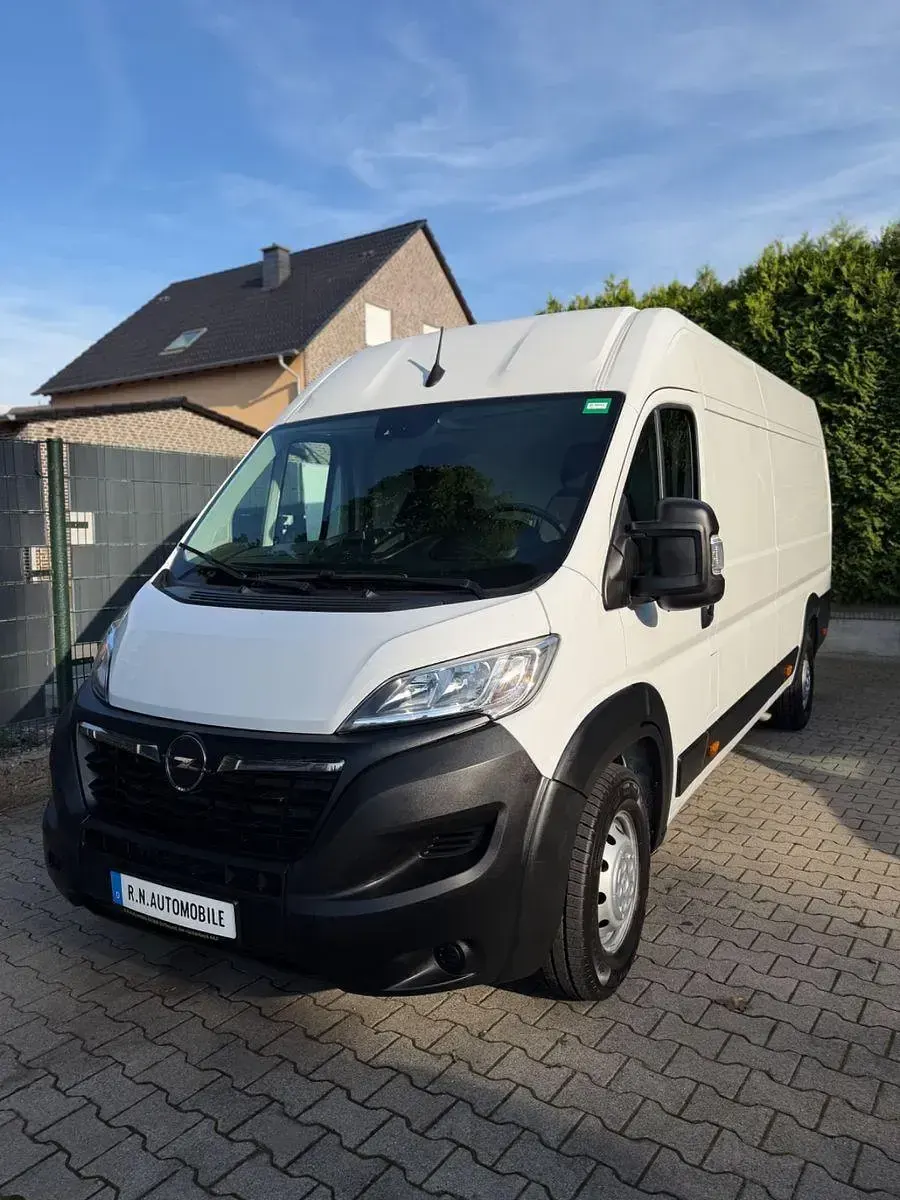 Gebraucht Opel Movano Edition 140 PS (102 kW) 2024 Weiß Van