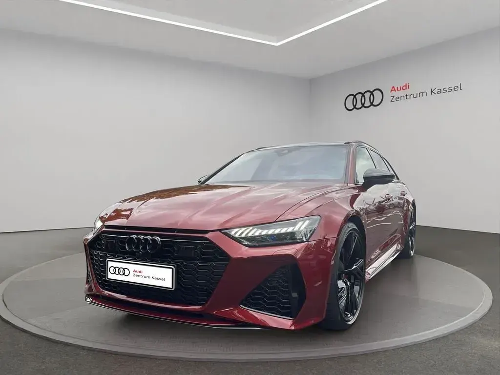Gebraucht Audi RS6 Ambiente 600 PS (441 kW) 2025 Grenadinerot metallic Kombi