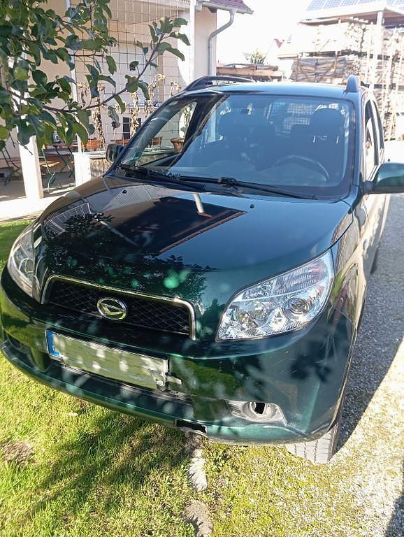 Grün Gebraucht 2008 Daihatsu Terios SUV | 4.000 € (Fairer Preis) - Bild 1/4