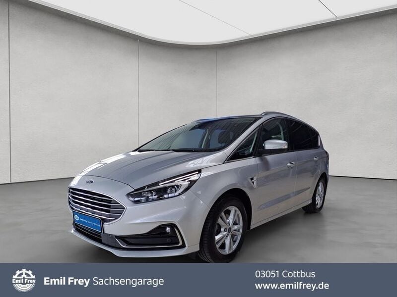 Silber Gebraucht 2022 Ford S-MAX Titanium Van / Kleinbus | 31.240 € (Guter Preis) - Bild 1/4