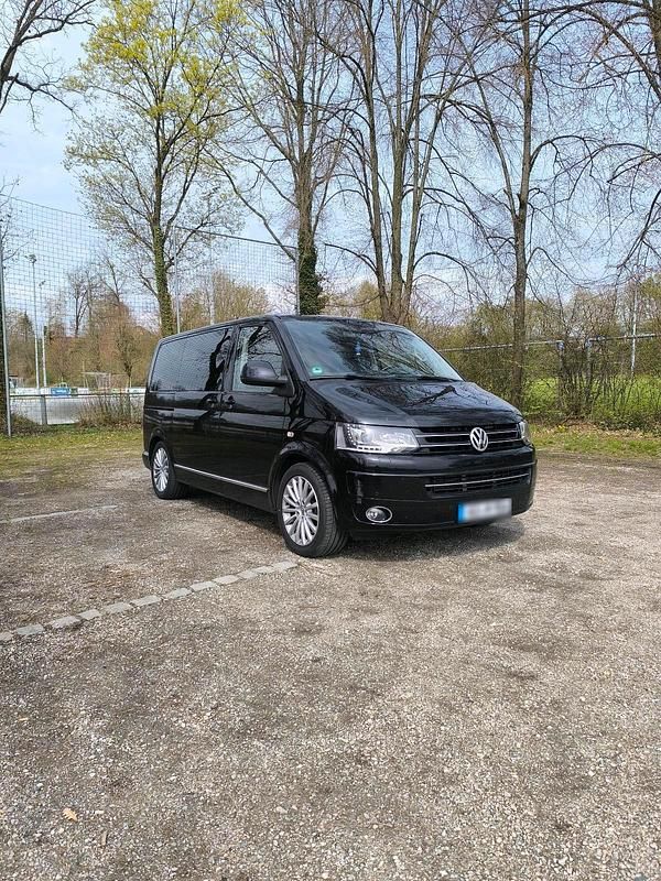Używany VW T5 180 KM (132 kW) 2014 Czarny Van