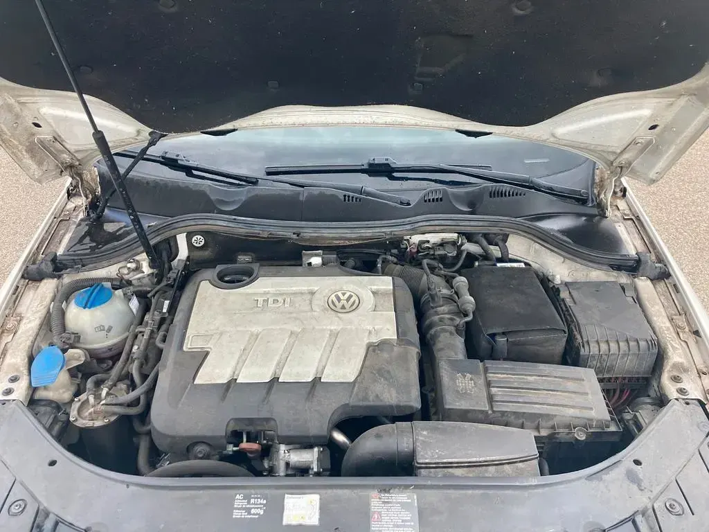 Gebraucht VW Passat 140 PS (102 kW) 2008 Weiß Kombi