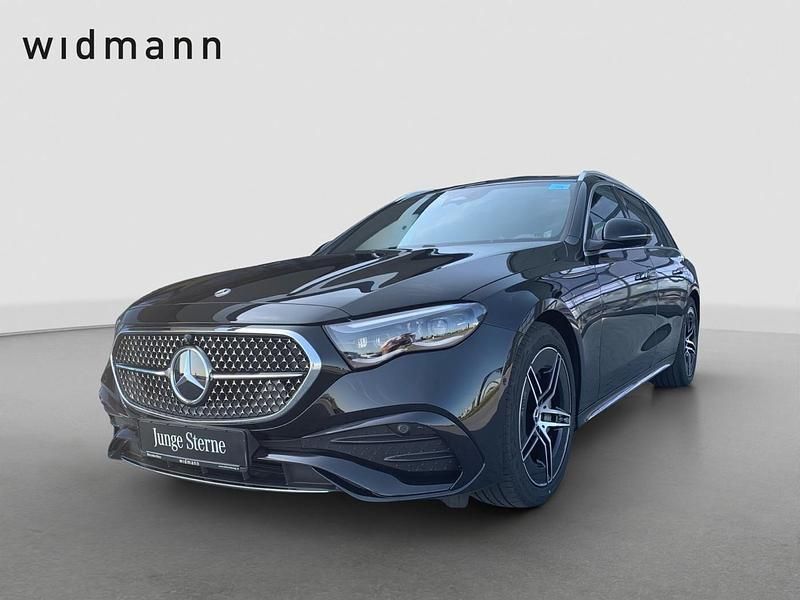 Metalliclack obsidianschwarz Gebraucht 2024 Mercedes E220 AMG Kombi | 62.850 € - Bild 1/4