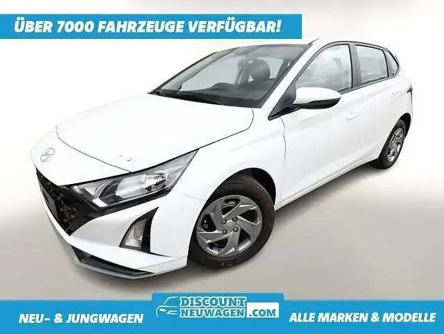 Atlas white Neu 2025 Hyundai i20 Select Kleinwagen | 20.681 € (Guter Preis) - Bild 1/4