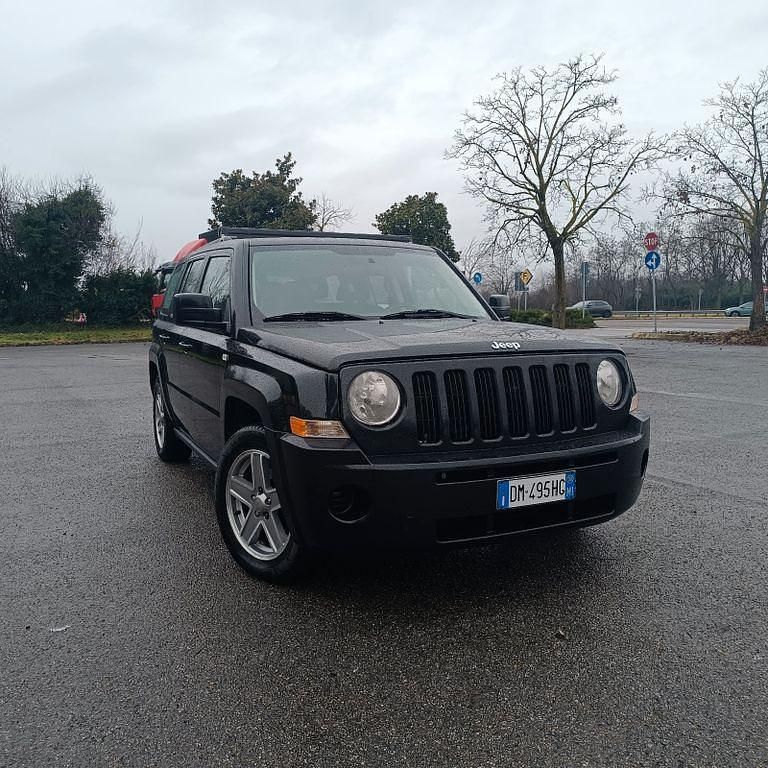 Schwarz Gebraucht 2008 Jeep Patriot Limited SUV | 4.900 € (Fairer Preis) - Bild 1/4