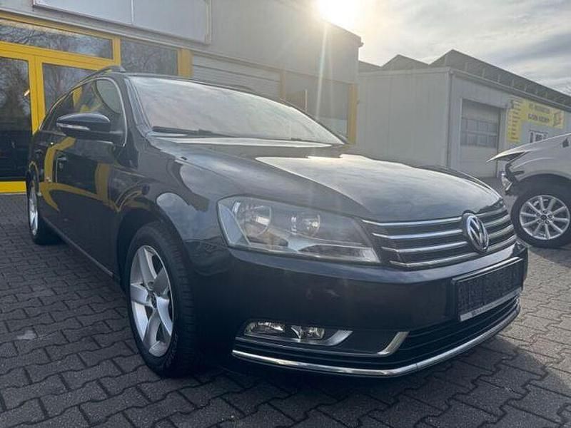 Gebraucht VW Passat 190 PS (139 kW) 2012 Schwarz Limousine
