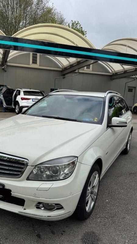 Weiß Gebraucht 2008 Mercedes C200 Kombi | 4.500 € (Superpreis) - Bild 1/4